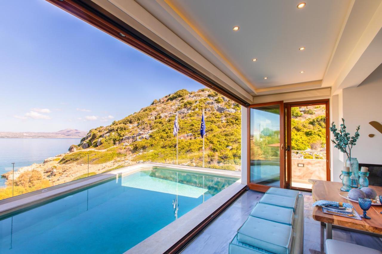 Villa Almy Плака Екстериор снимка