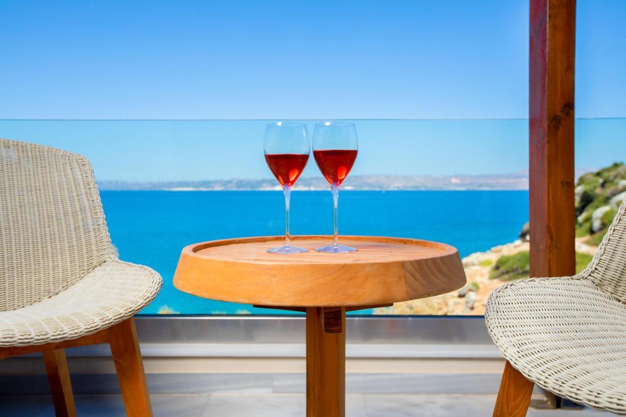 Villa Almy Плака Екстериор снимка